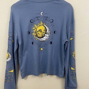 Rebellious One Sz M Junior's Celestial T-Shirt NWT